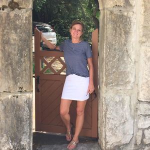 Meet your Posher, Valerie